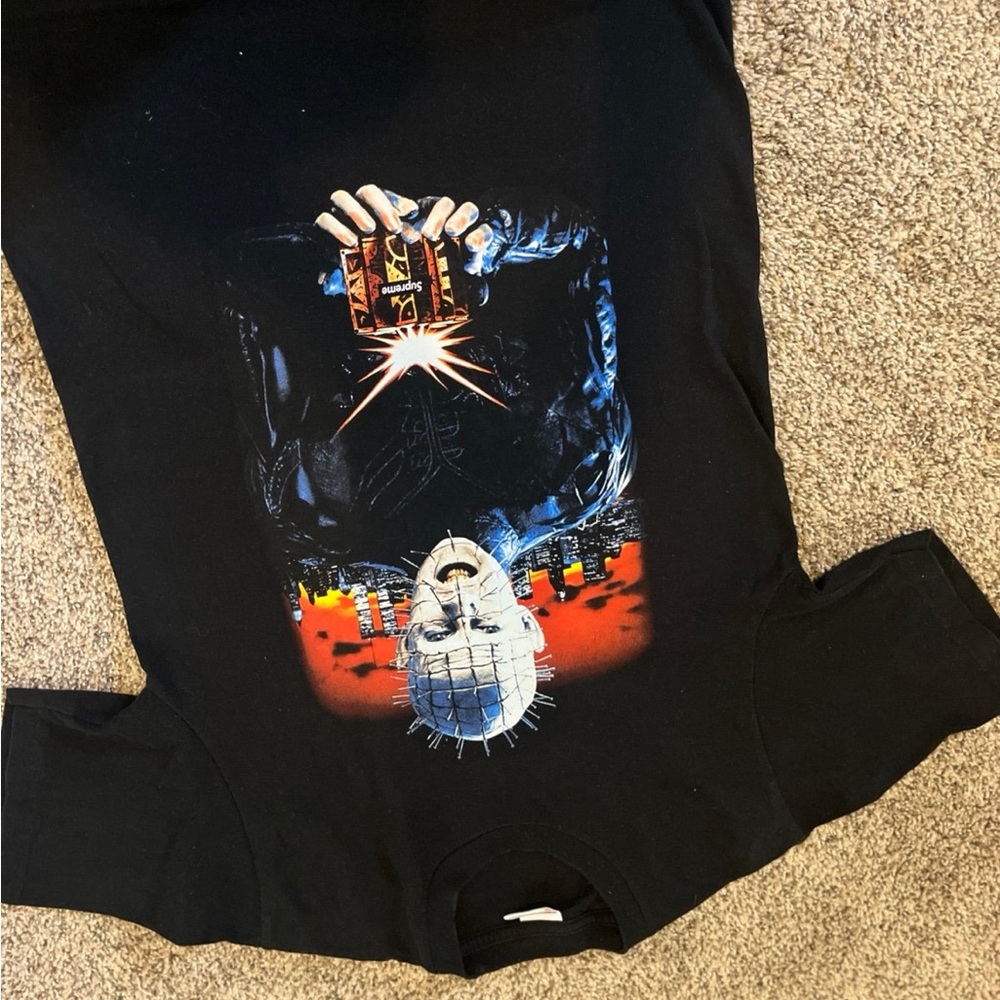 (S) supreme hellraiser tee - Picture 5 of 5
